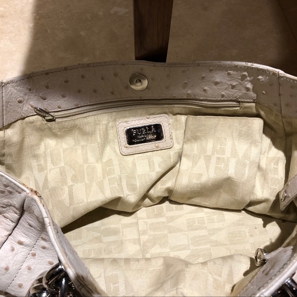 Furla Cream Ostrich satchel/crossbody bag - Picture 7 of 8